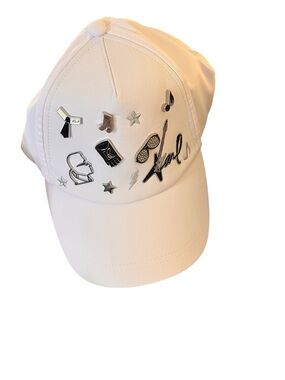 Kurt Geiger Paris NWT gorgeous white embroidered and embellished baseball cap